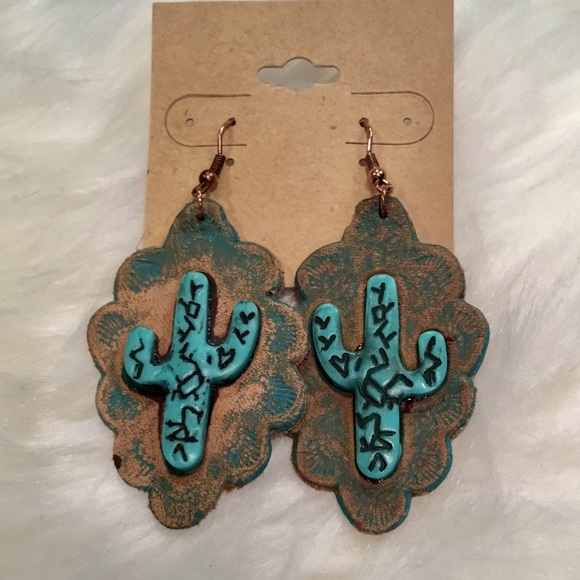 Cactus Earrings - Picture 2 of 4